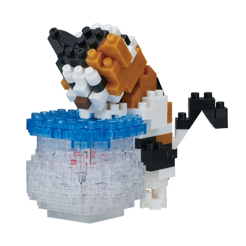 Nanoblock Collection Series Fishbowl Cat