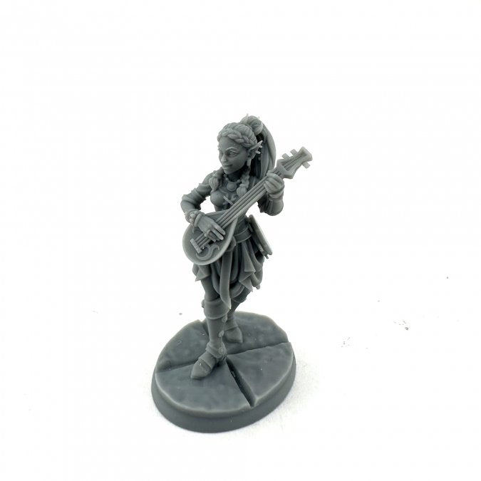 Reaper Mini USA RM07124 Ryelle Rainheather, Elf Bard (Alternate Sculpt)