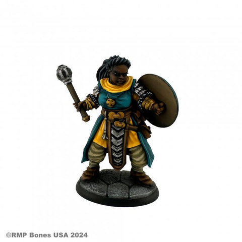 Reaper Mini Dungeon Dwellers: RM07138 Sister Nelia, Cleric