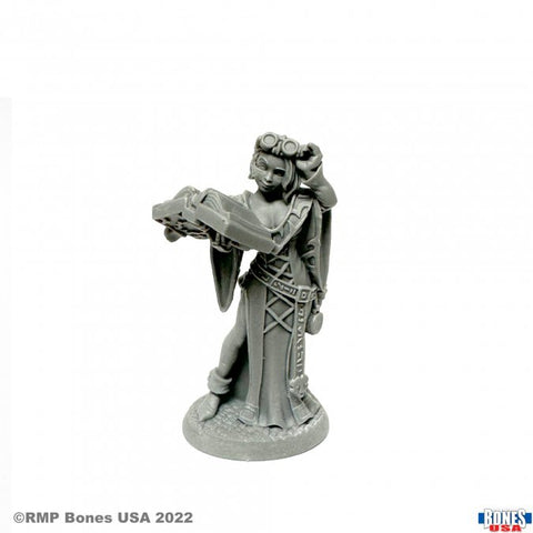 Reaper Mini Legends: RM30105 Jolie, Adventuring Scribe