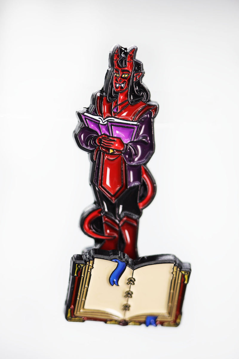 Lost Tome of Heroes Enamel Piniature: Tiefling Warlock