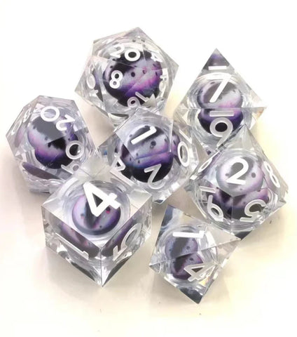 Sharp Edge Moving Eye - Medusa's Gaze