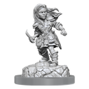 Wizkids Minis D&D 90403 Halfling Rogue Female